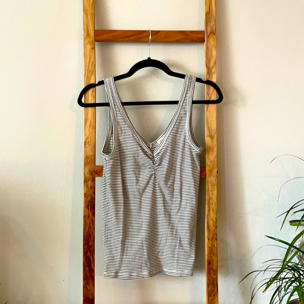 BKE Stretch V-Neck Tank Top